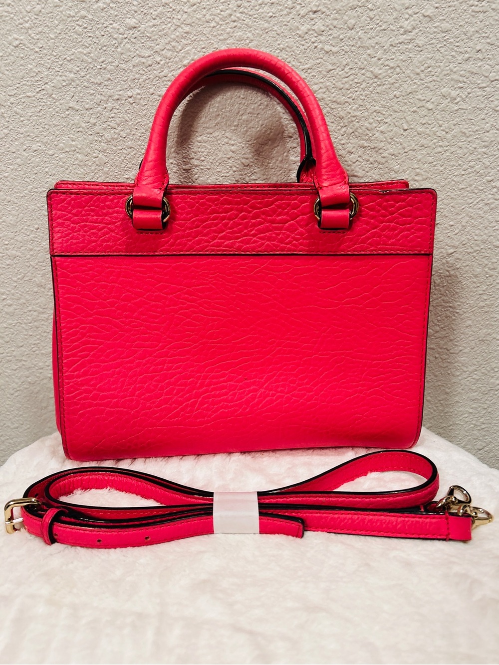 Kate Spade Pink Perforated Leather Satchel with Gold Hardware and Crossbody - Picture 2 of 6
